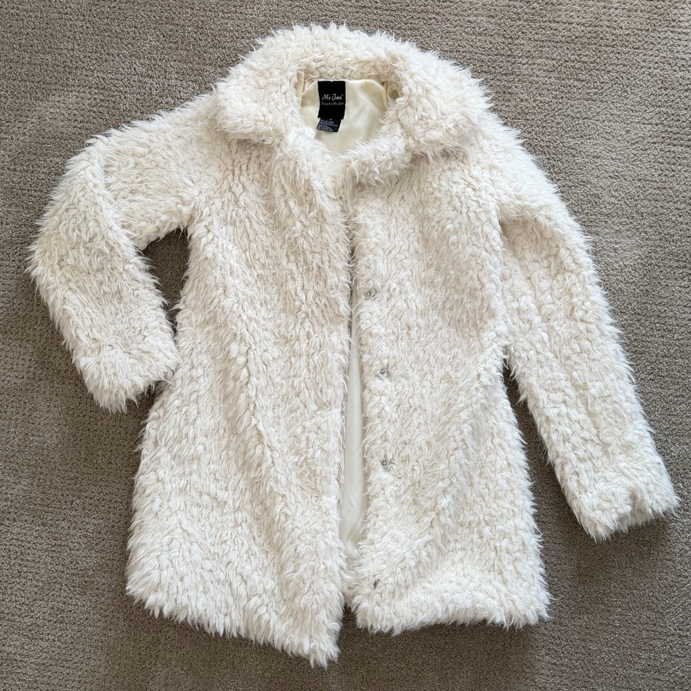 Me Jane Fluffy Cream Fur Jacket